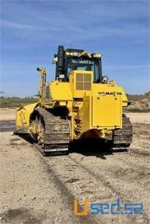 بلدوزر كوماتسوD155AX-7 للبيع بسعر منافس
